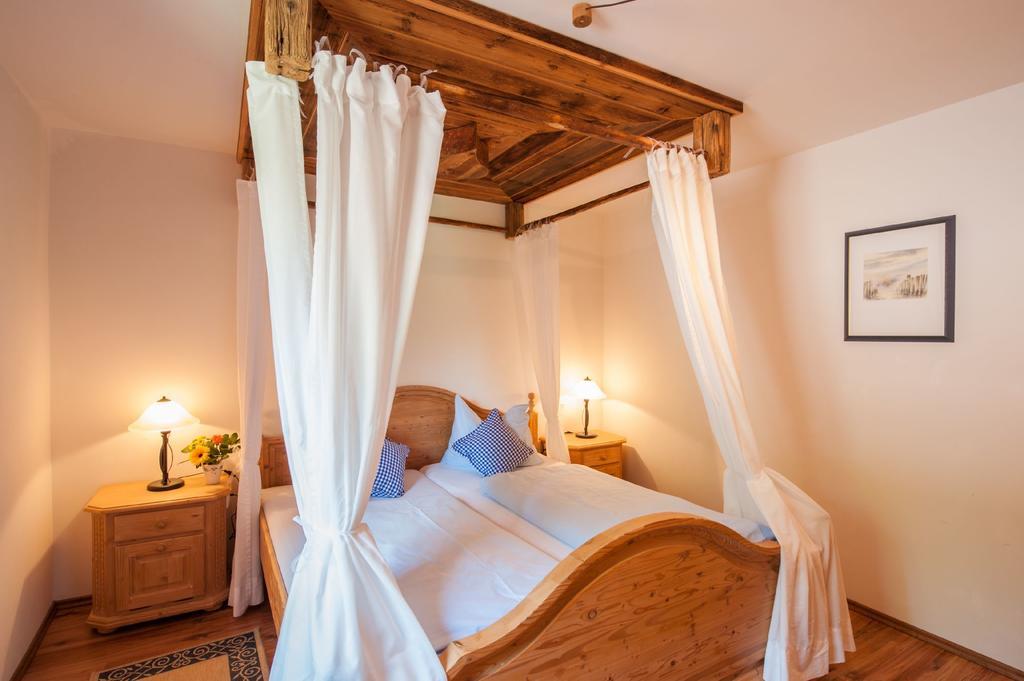 Zugspitzhotel Diana Thoerle Ehrwald Room photo