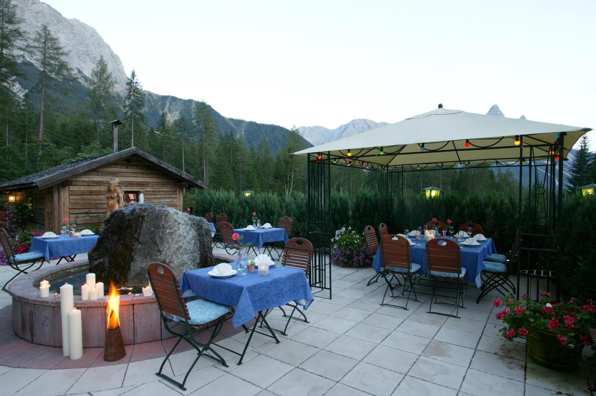 Zugspitzhotel Diana Thoerle Ehrwald Exterior photo