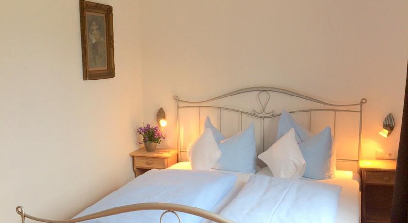 Zugspitzhotel Diana Thoerle Ehrwald Room photo